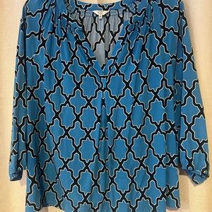 Crown & Ivy Blue and Black Patterned Blouse